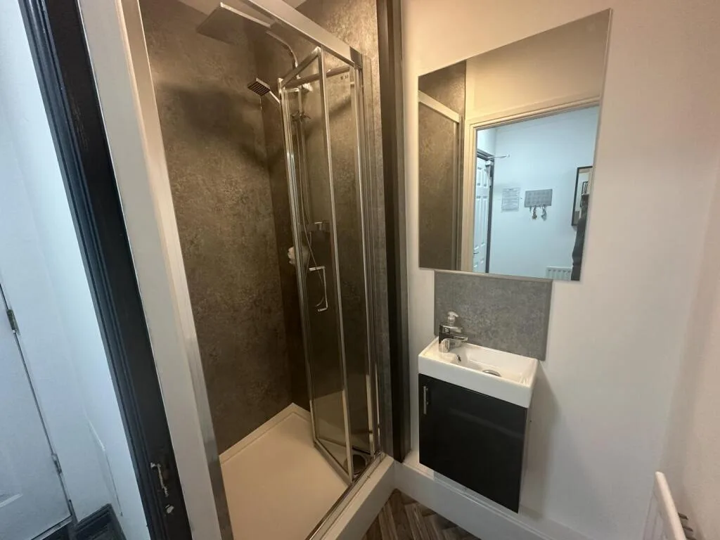 7 bedroom property for rent