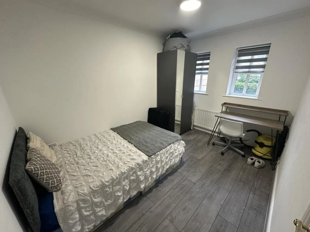 7 bedroom property for rent