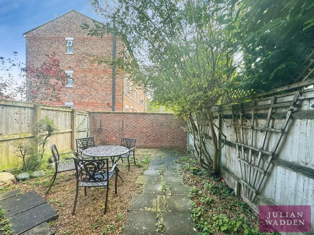 3 bedroom terraced house for rent