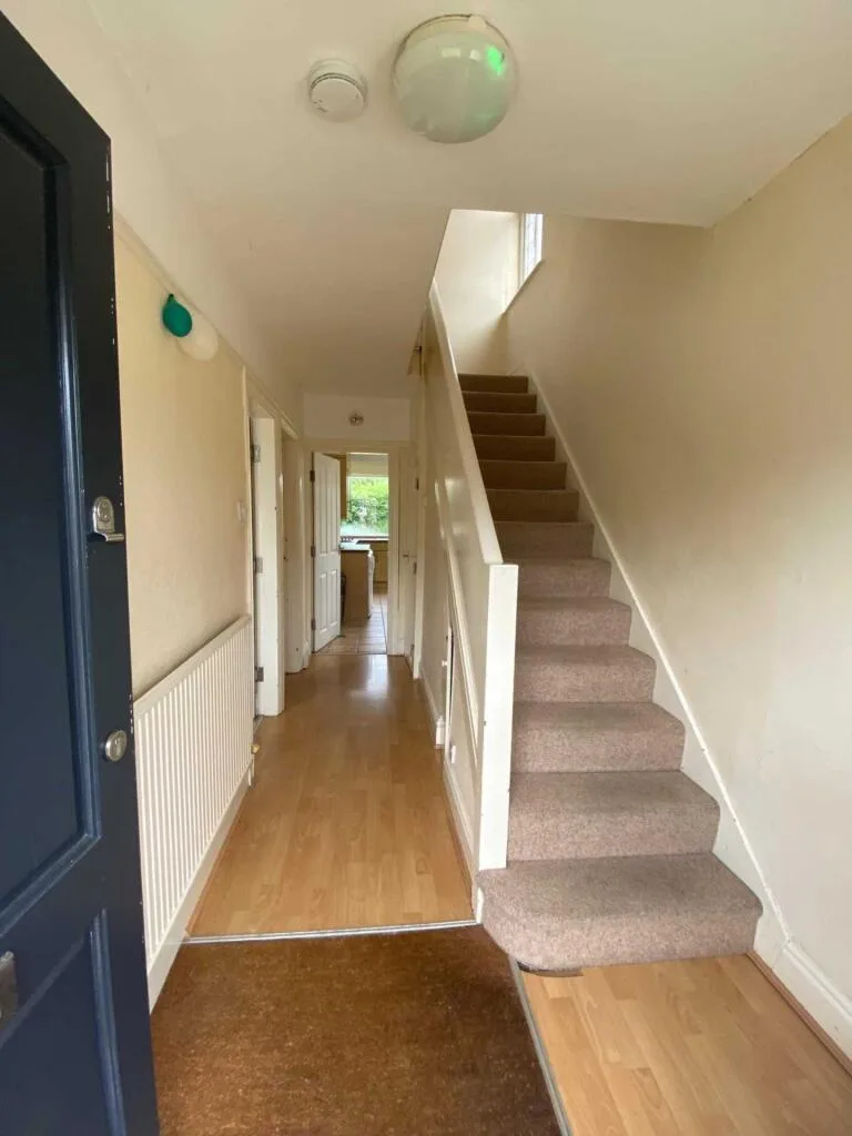 3 bedroom semi-detached house for rent