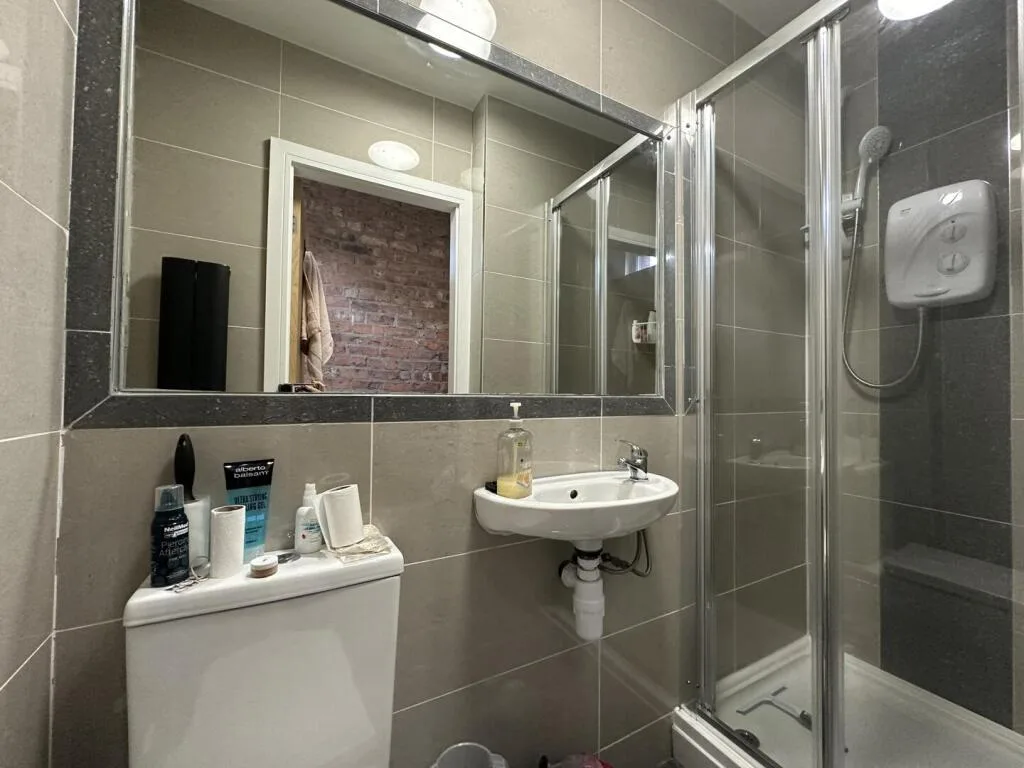 7 bedroom property for rent