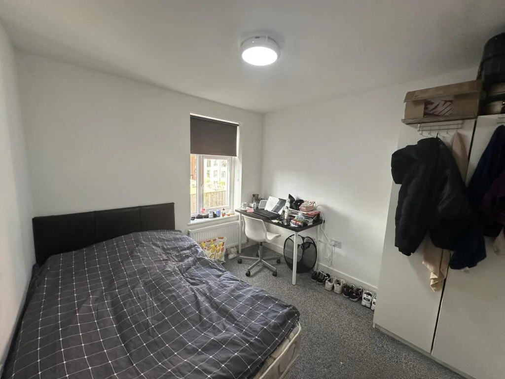 7 bedroom property for rent