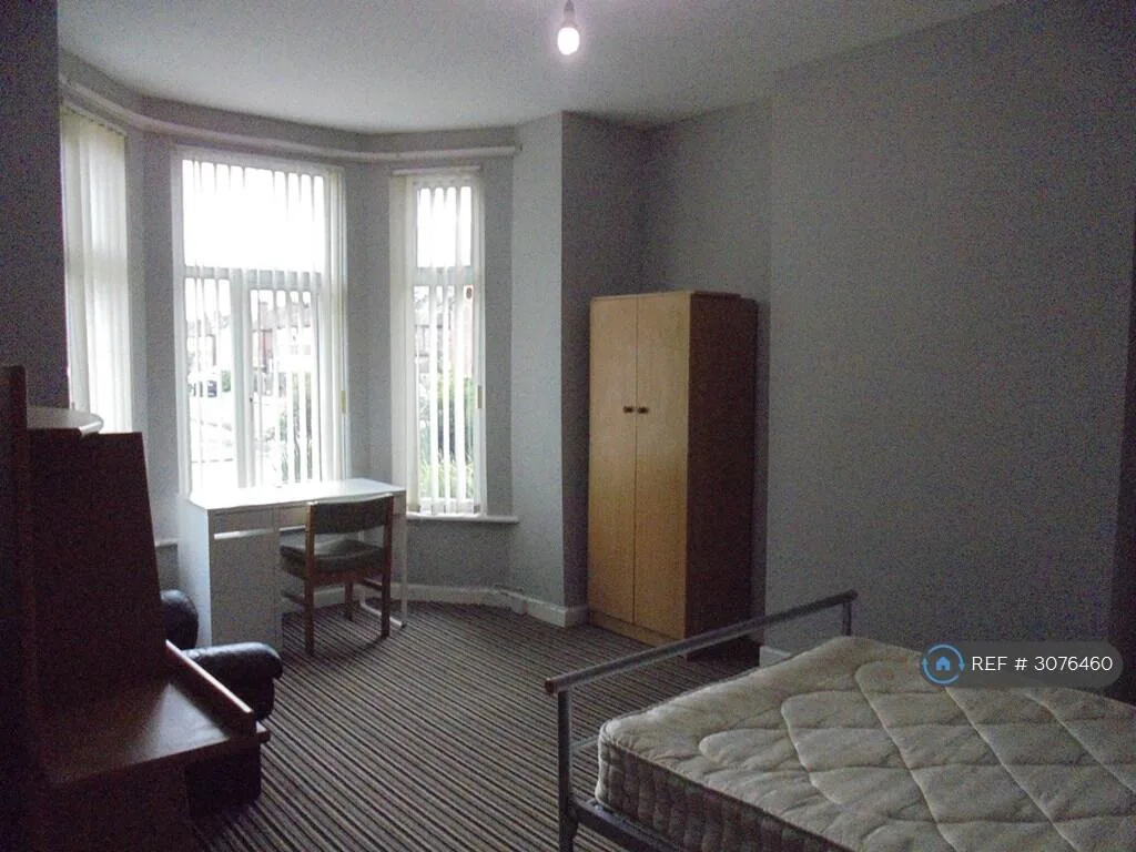 9 bedroom terraced house for rent