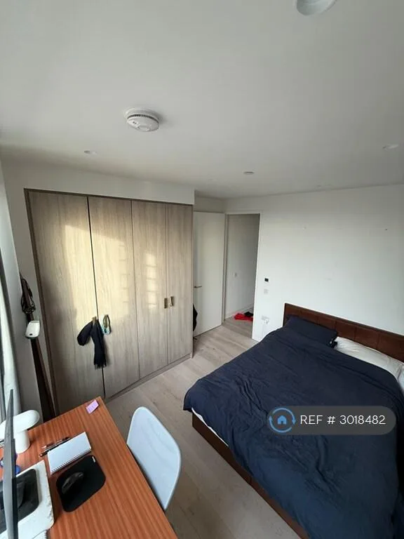 2 bedroom penthouse for rent