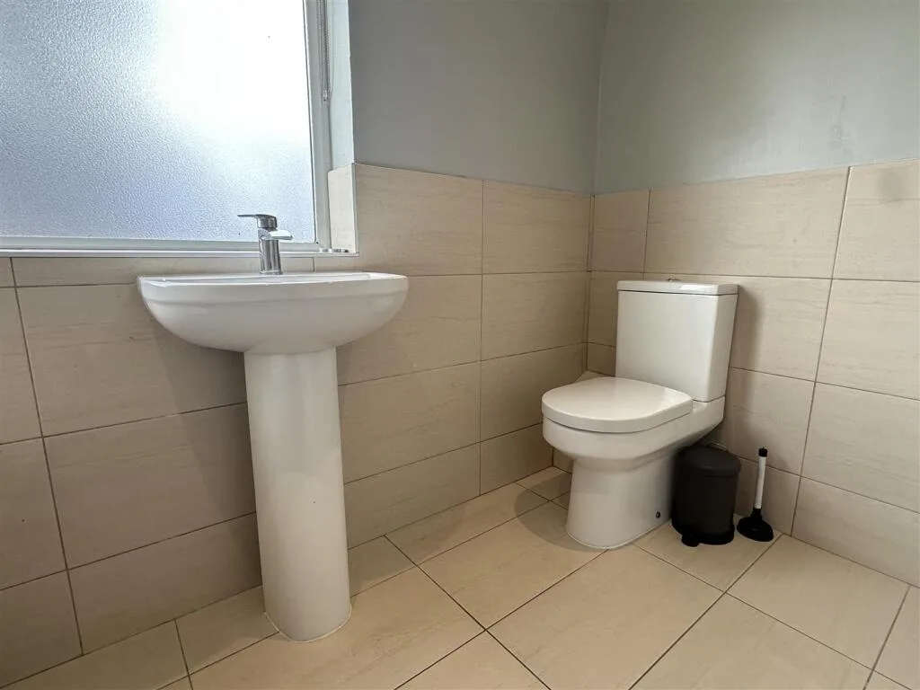 4 bedroom house for rent