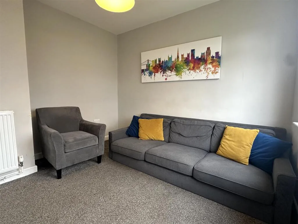 4 bedroom house for rent