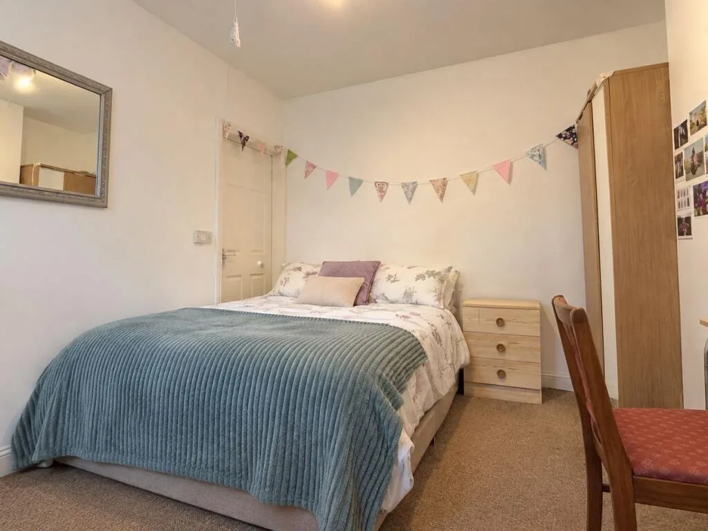 3 bedroom flat for rent