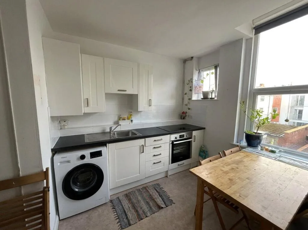 3 bedroom apartment for rent