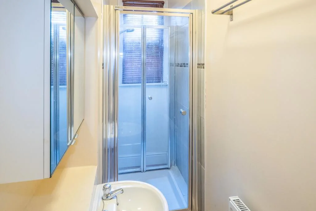 7 bedroom house for rent
