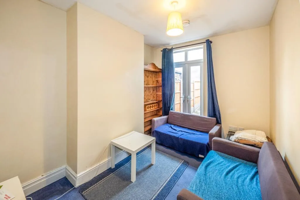 4 bedroom house for rent