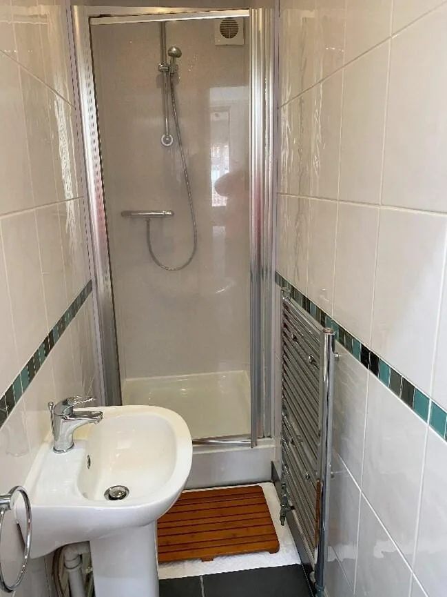4 bedroom terraced house for rent