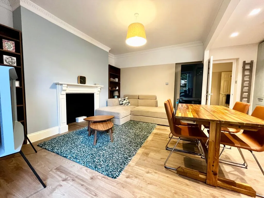 2 bedroom flat for rent