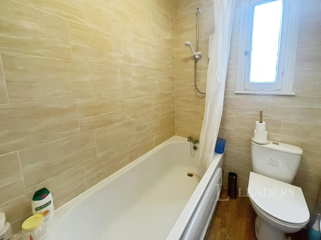 4 bedroom house for rent