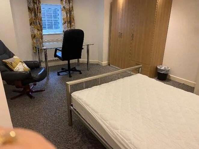 7 bedroom house for rent