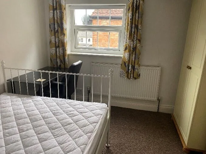 7 bedroom house for rent