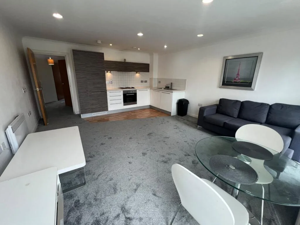 2 bedroom flat for rent