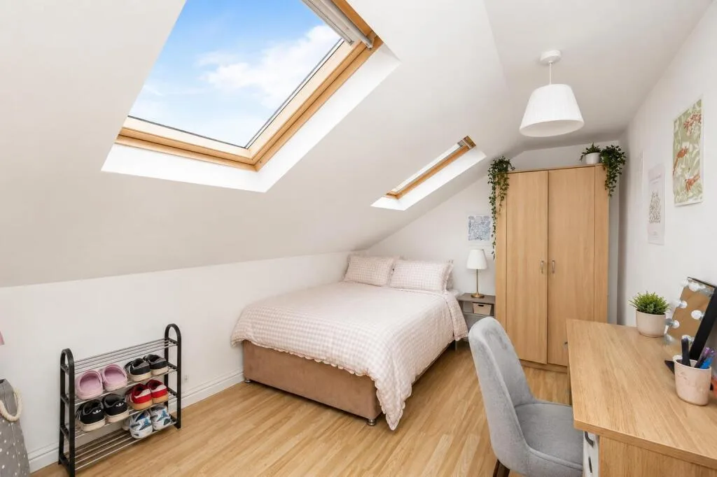 7 bedroom terraced house for rent