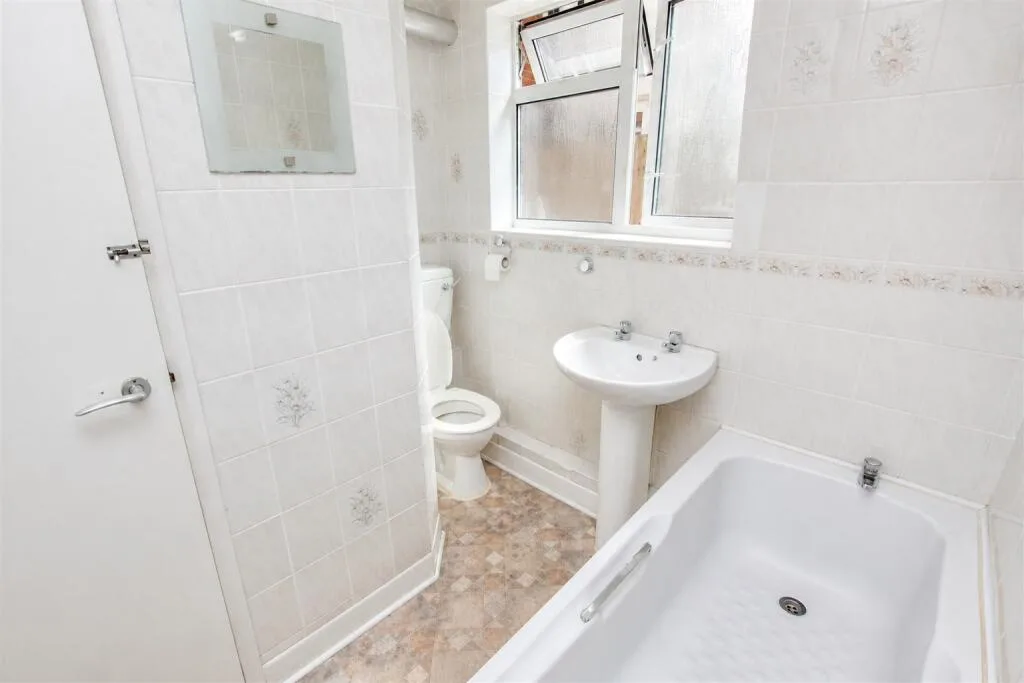 4 bedroom house for rent