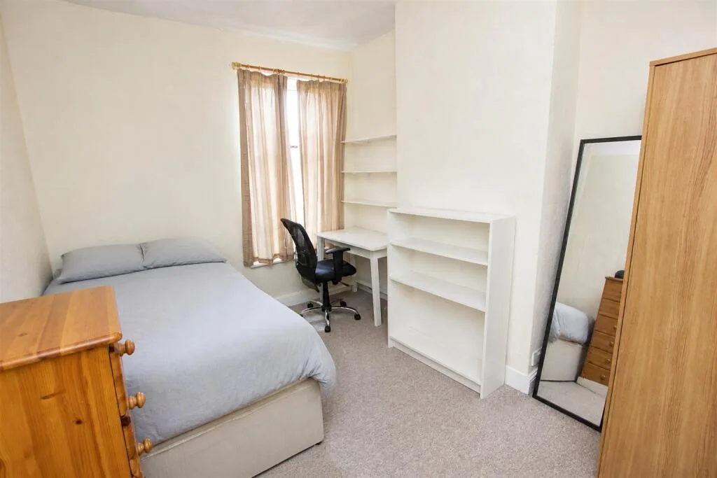 4 bedroom house for rent