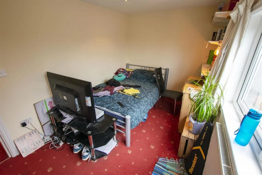 7 bedroom house for rent