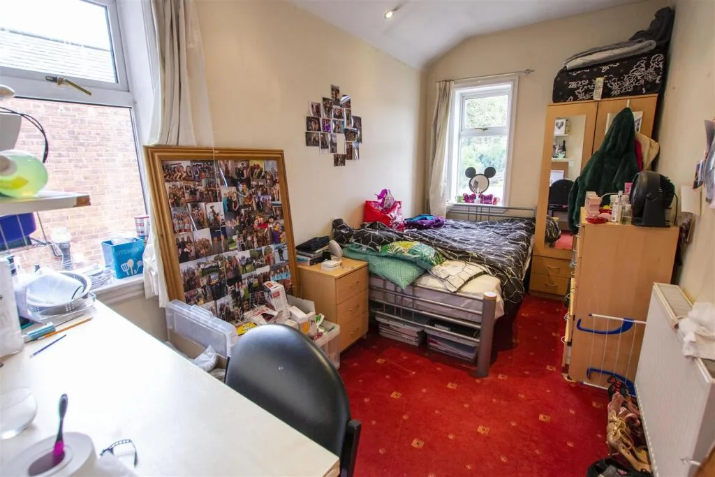 7 bedroom house for rent
