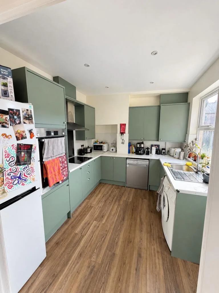 4 bedroom house of multiple occupation for rent