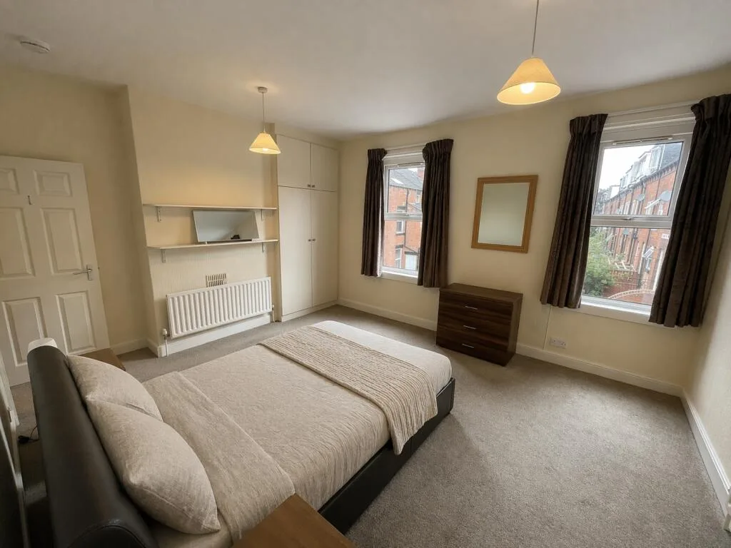 4 bedroom terraced house for rent