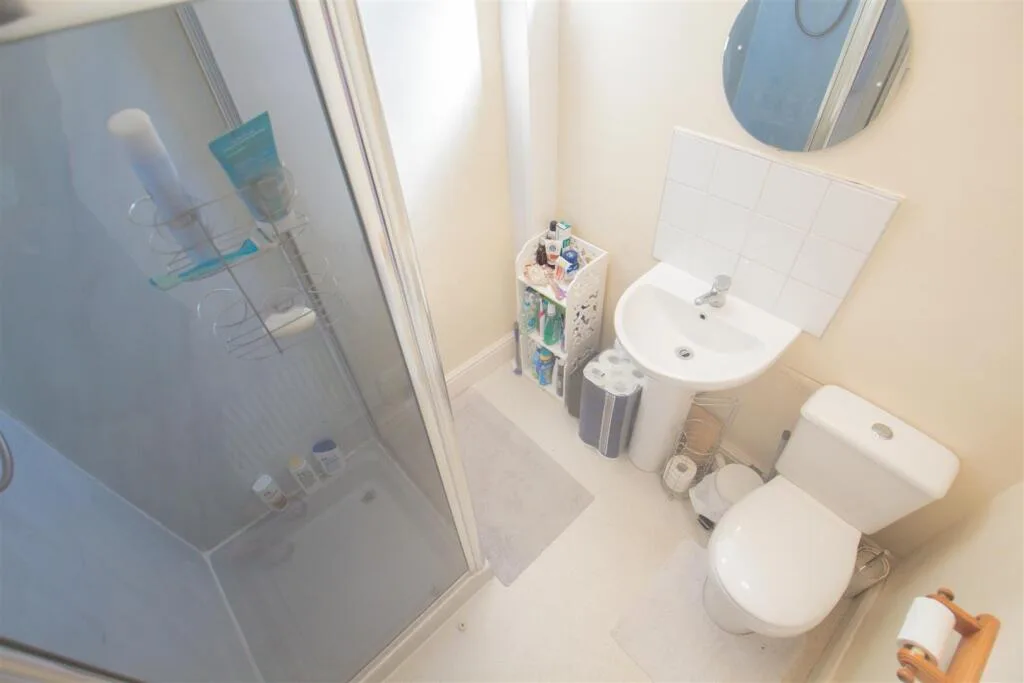4 bedroom terraced house for rent