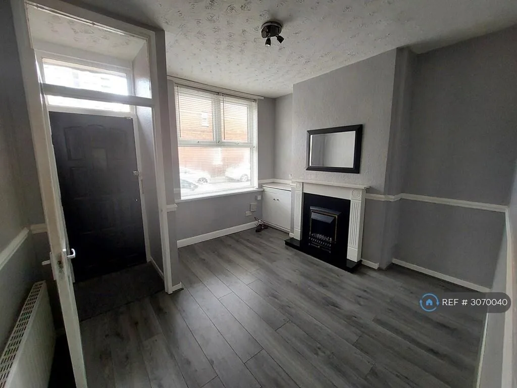 2 bedroom terraced house for rent
