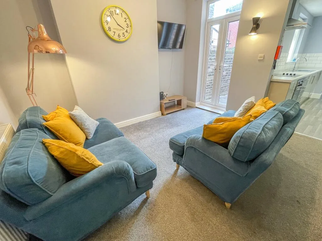 4 bedroom terraced house for rent