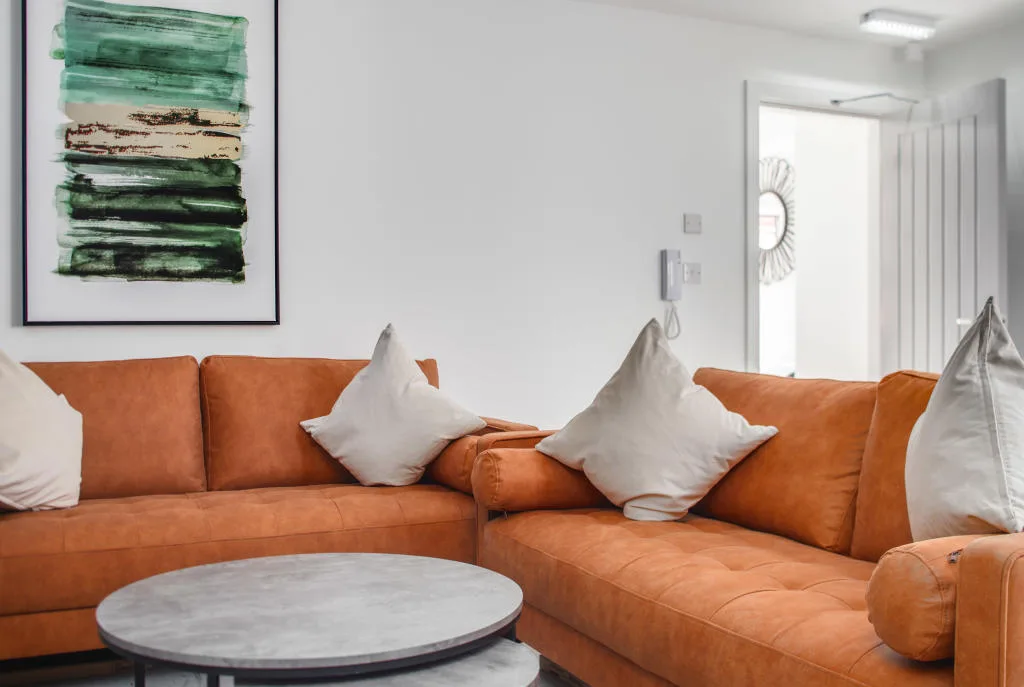 6 bedroom terraced house for rent