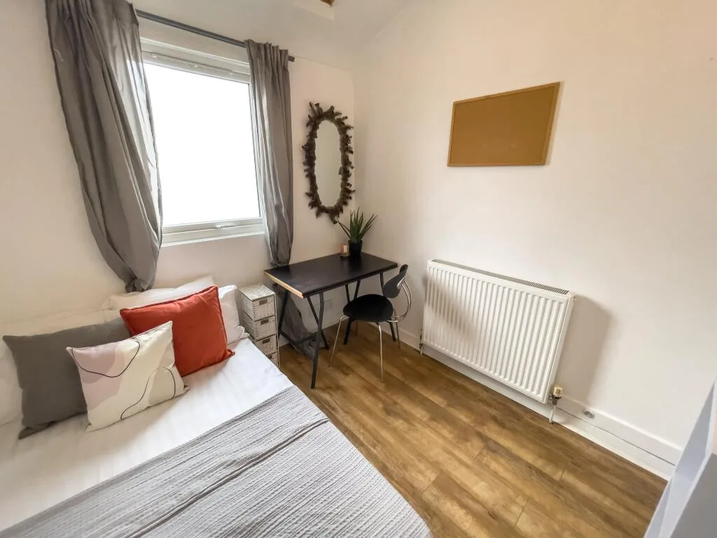 4 bedroom terraced house for rent