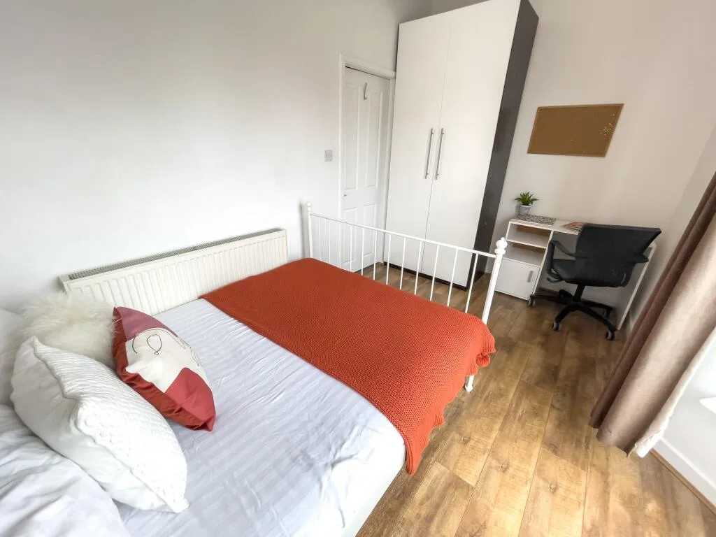 4 bedroom terraced house for rent
