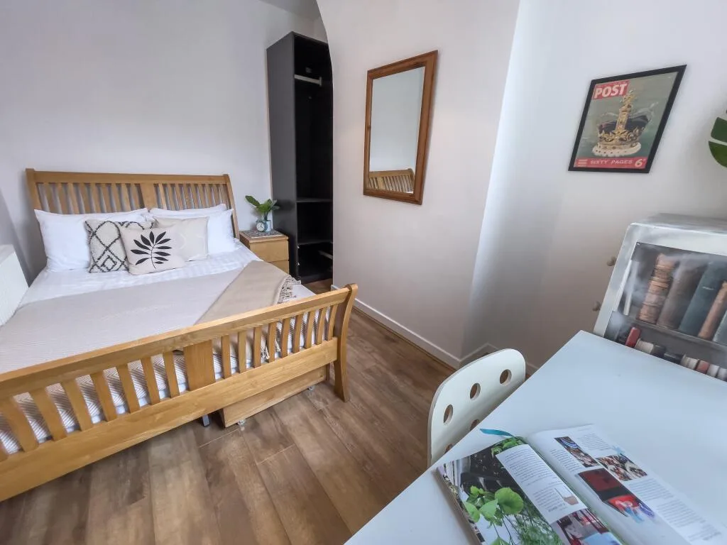 4 bedroom terraced house for rent