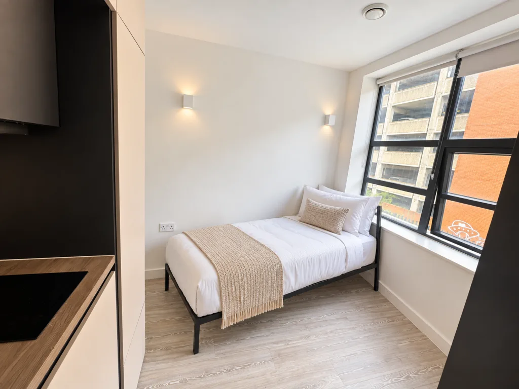 Studio flat for rent