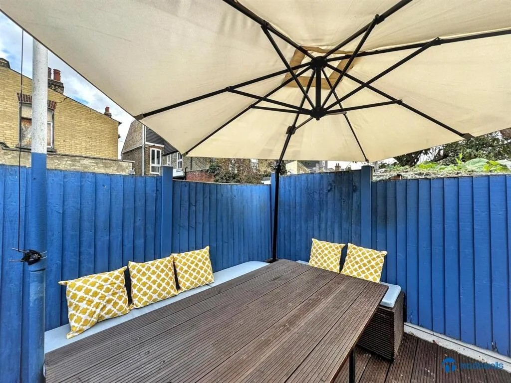 3 bedroom terraced house for rent