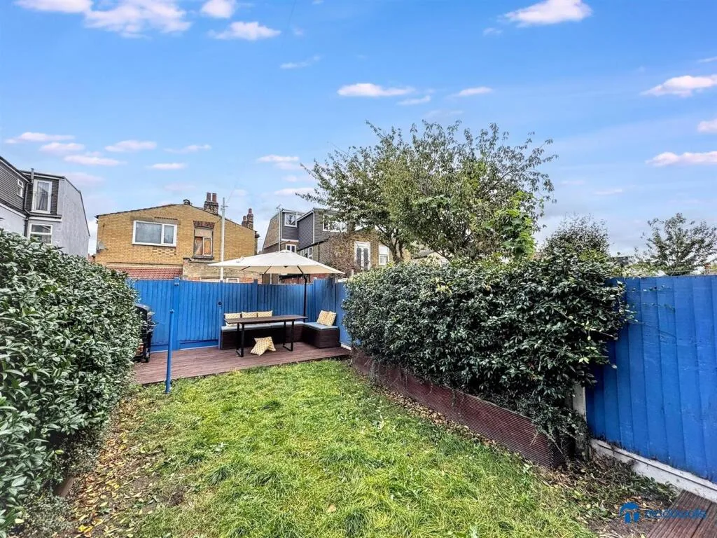 3 bedroom terraced house for rent