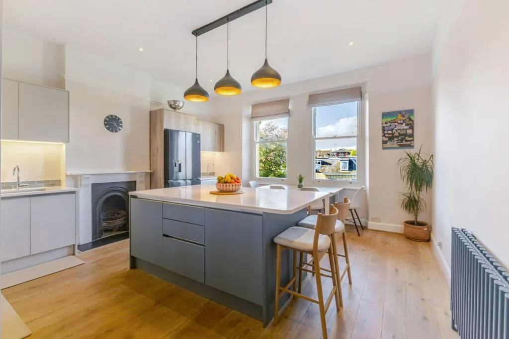3 bedroom apartment for rent