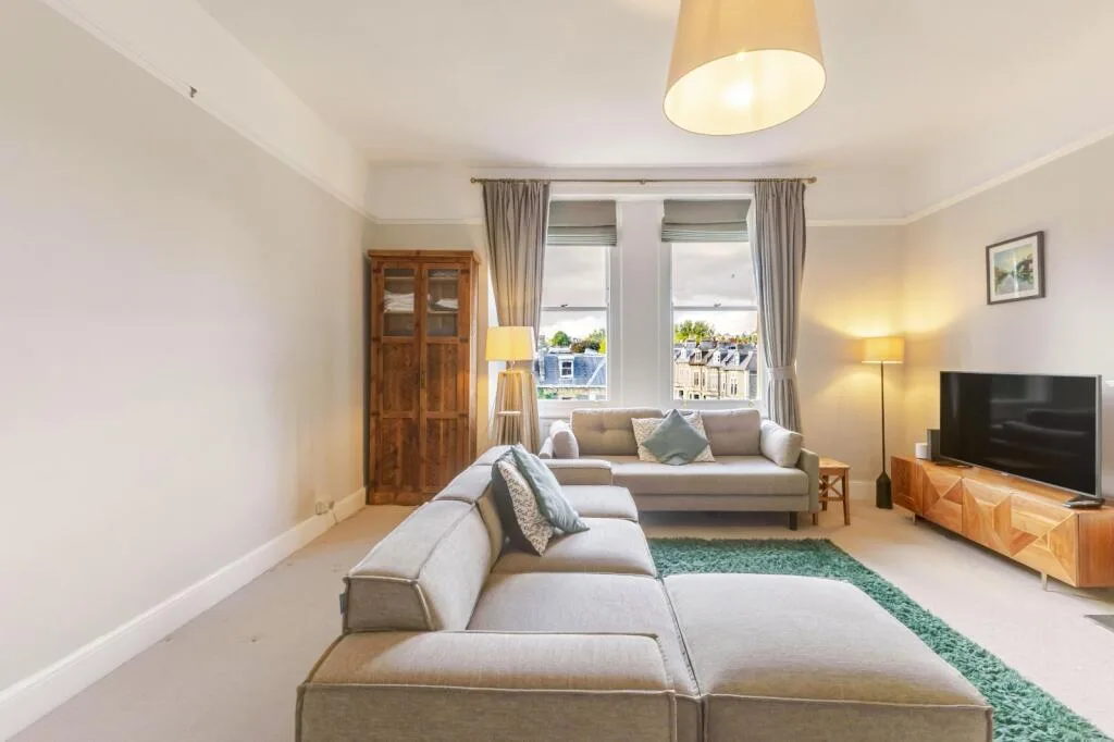 3 bedroom apartment for rent
