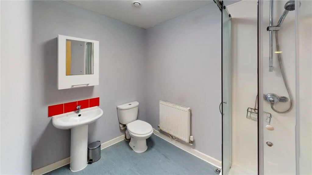 5 bedroom apartment for rent