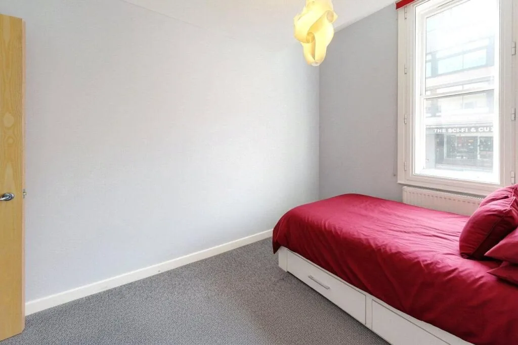 5 bedroom apartment for rent