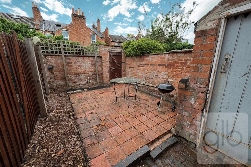 3 bedroom terraced house for rent