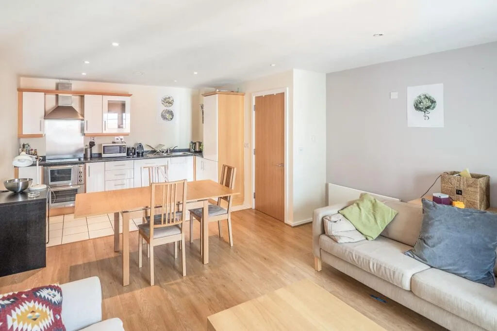 2 bedroom flat for rent