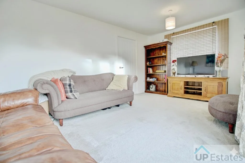 3 bedroom detached house for rent