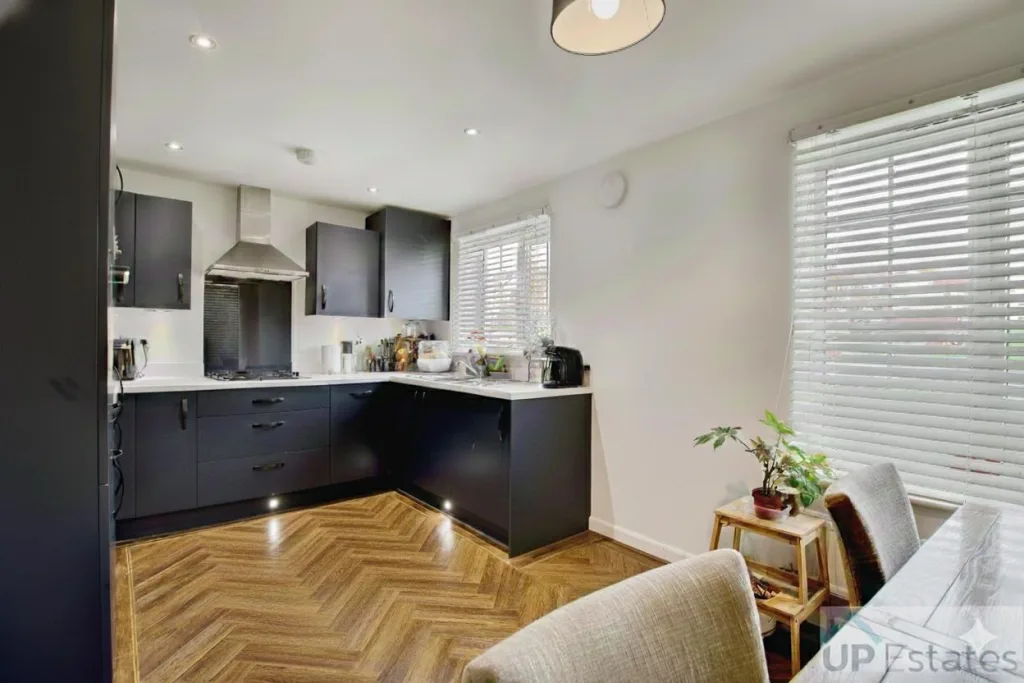 3 bedroom detached house for rent