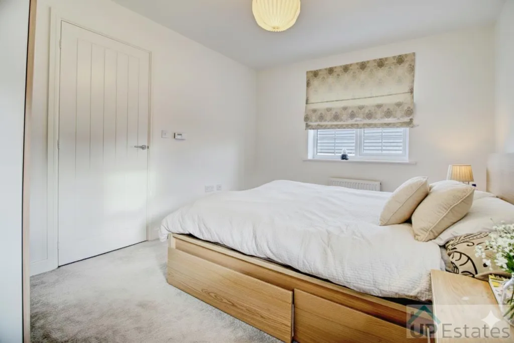 3 bedroom detached house for rent