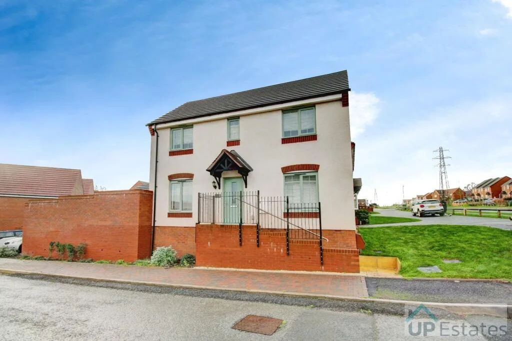 3 bedroom detached house for rent