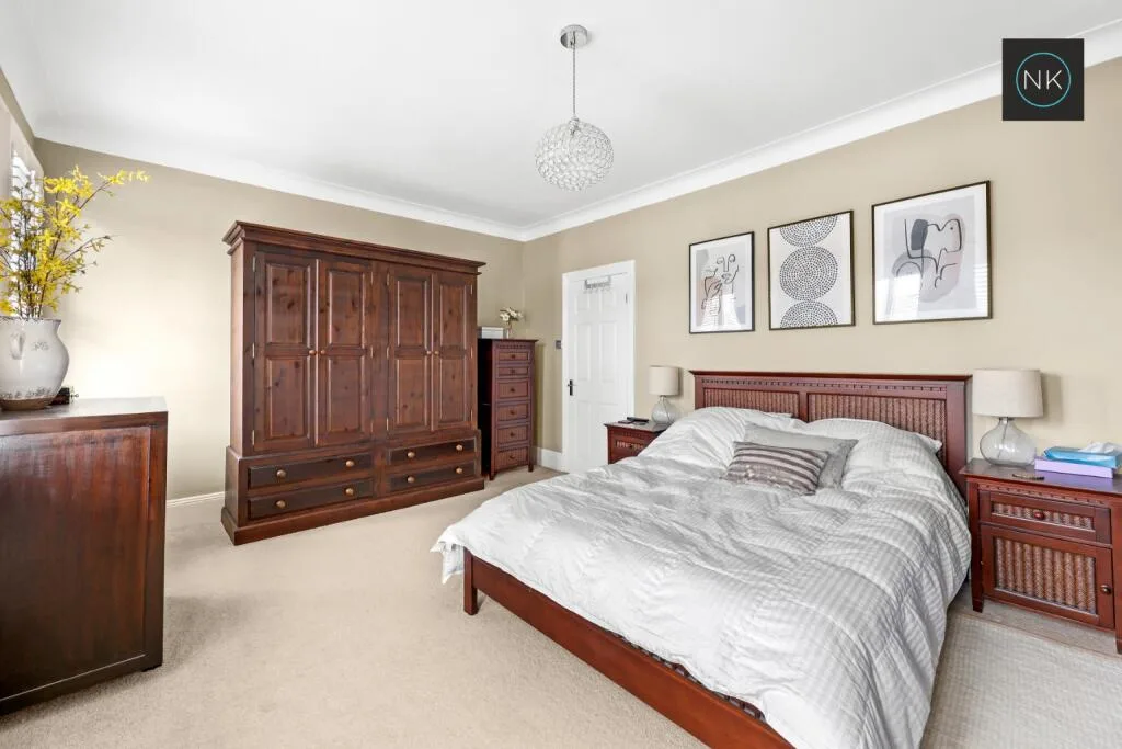 3 bedroom semi-detached house for rent