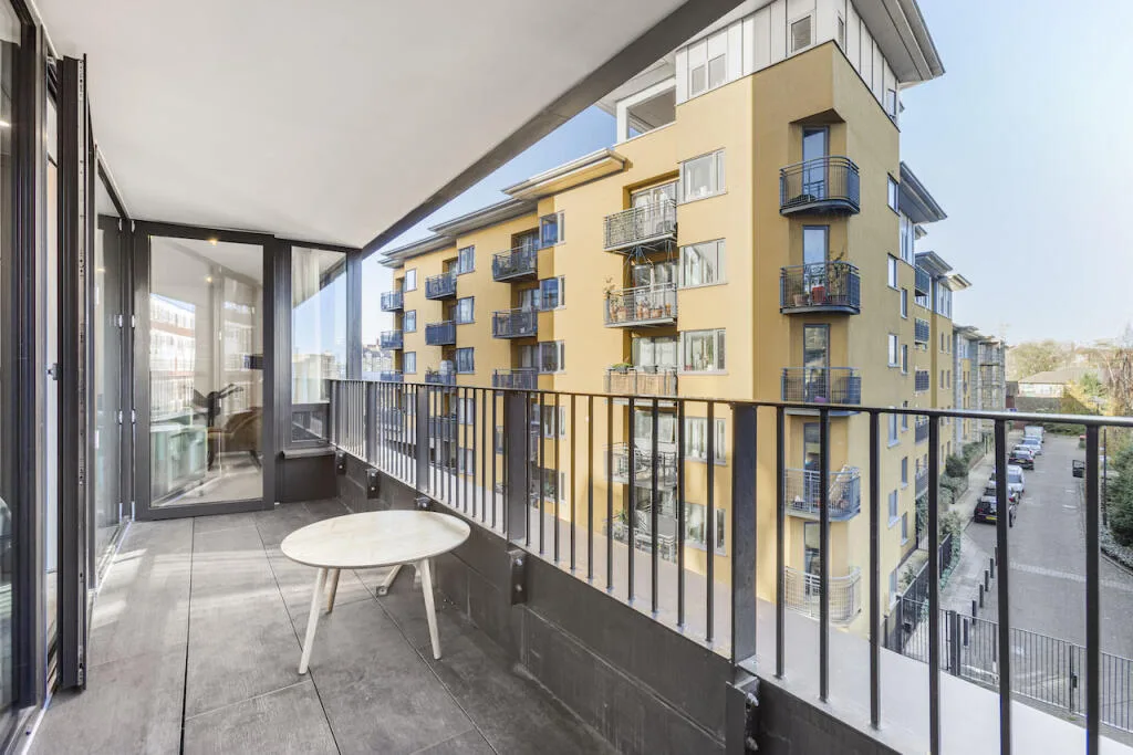 3 bedroom flat for rent