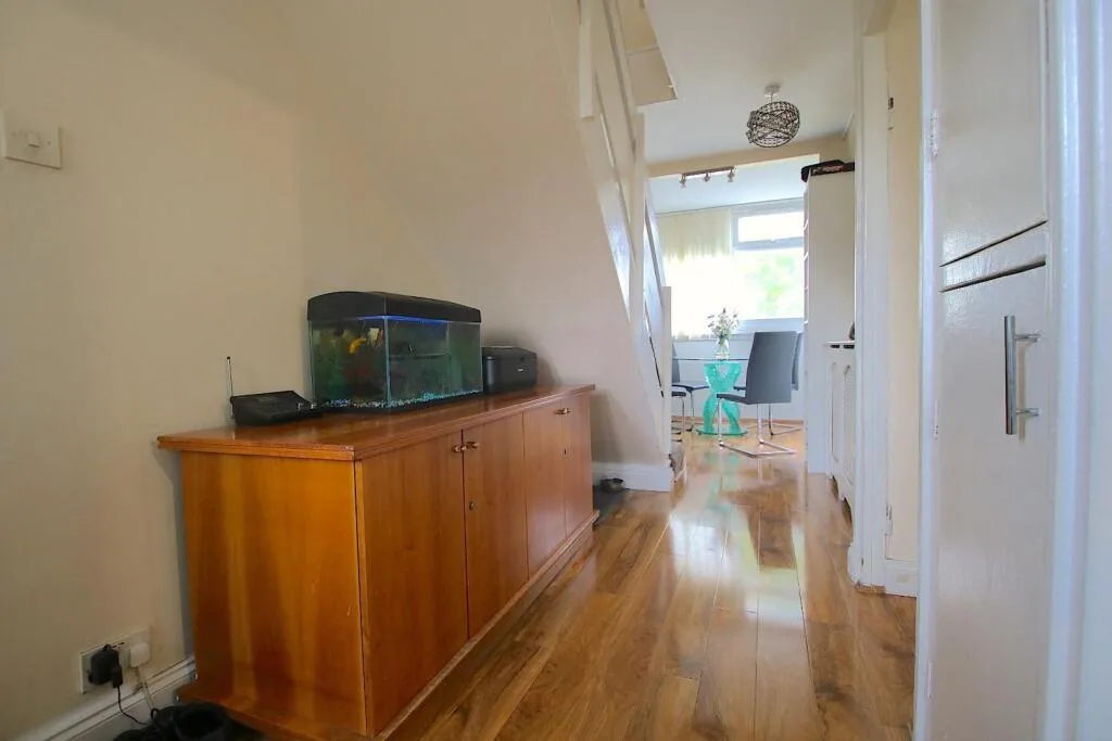 4 bedroom flat for rent